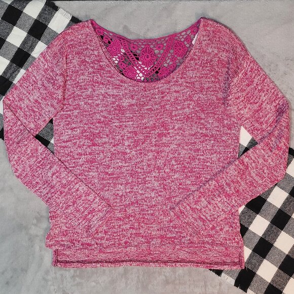 L | Aeropostale | Long Sleeved Heathered Shirt w/ Crocheted Lace Back-Neckline - Picture 1 of 6